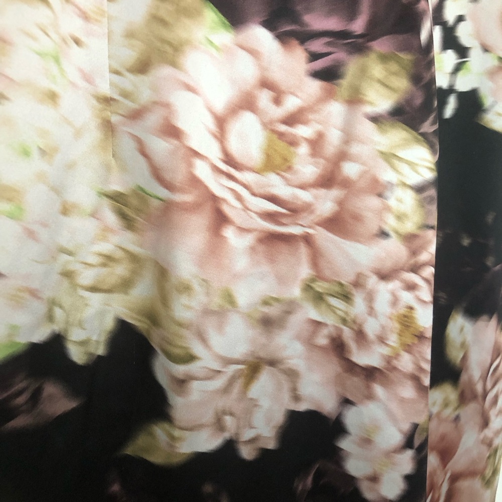 🤩💕 Sz8 Reformation The Collection Silk Pink on Black floral dress - Picture 8 of 15